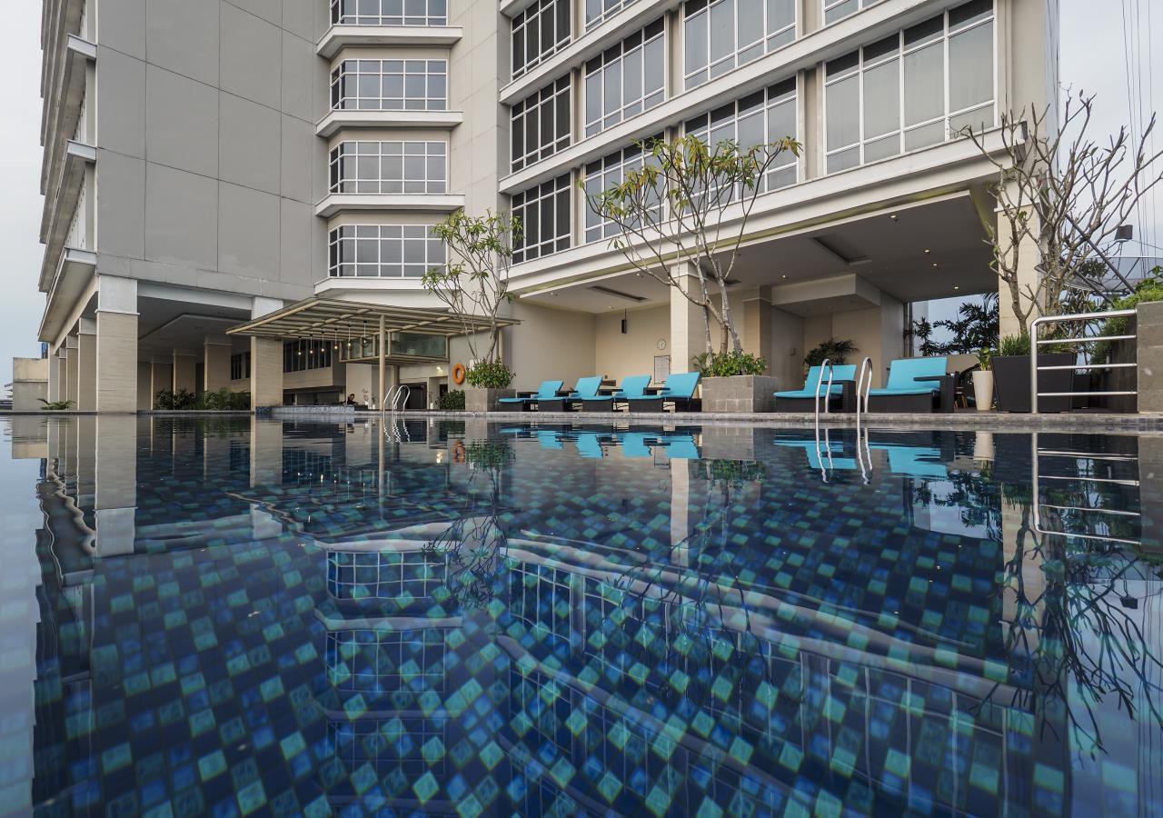 Grand Mercure Solo Baru Exterior foto